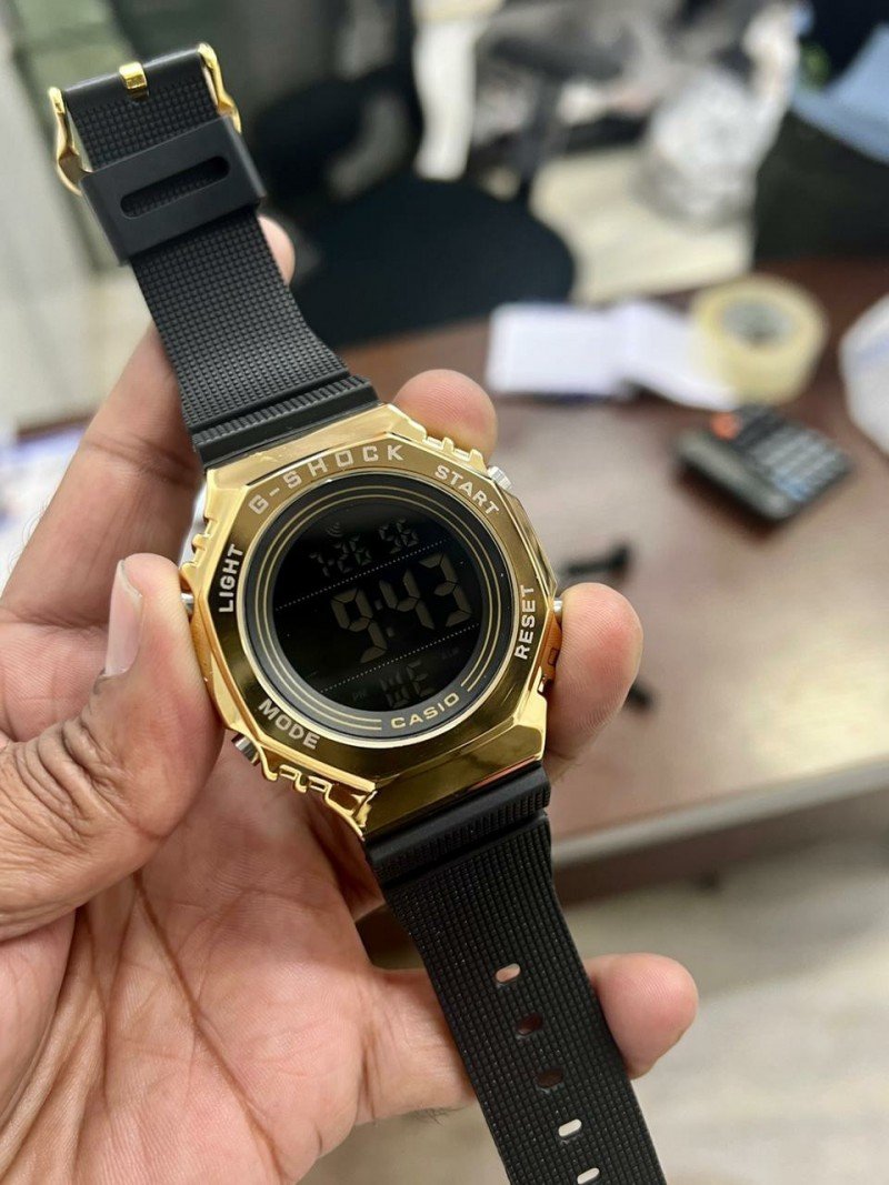 G shock watch Main image