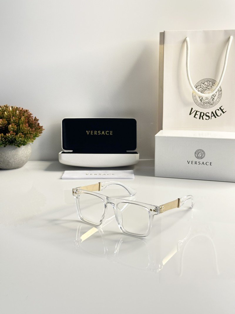 Versace 1911 Gold Water Day Main image