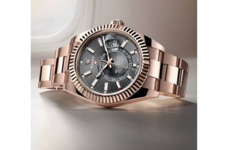 ROLLEX SkyDweller watch M-57