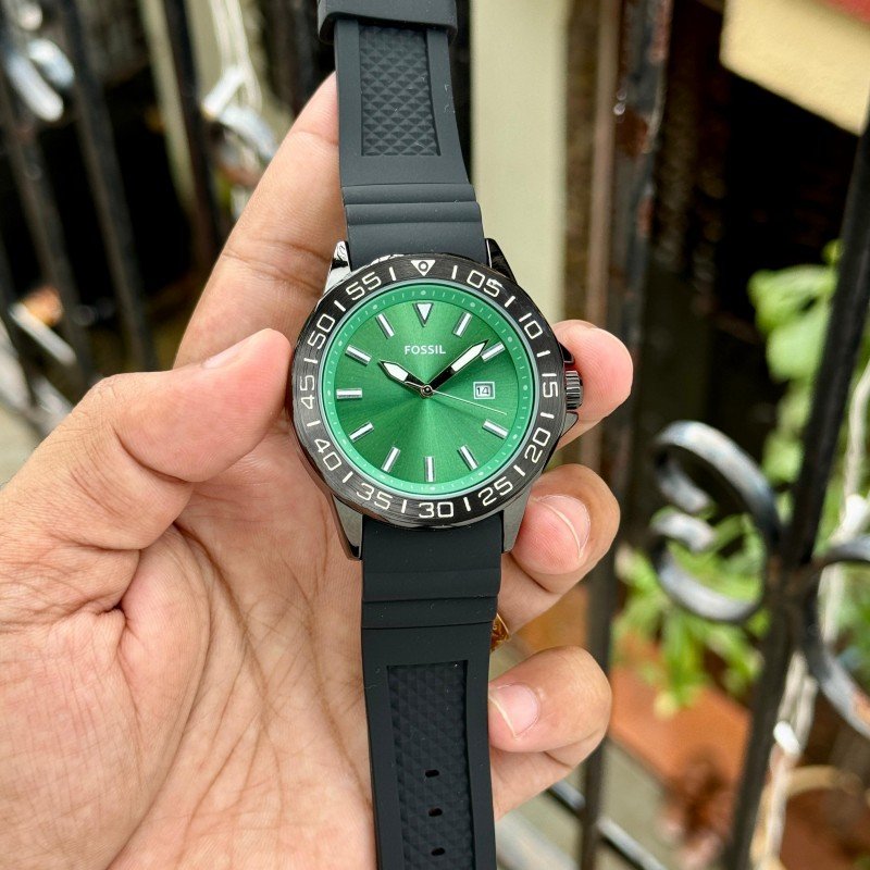 Fosil Mens