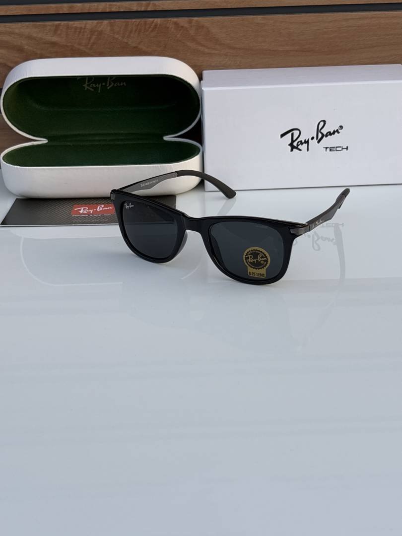 Rey ban 4287 black glass quality