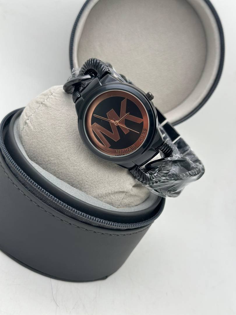 _Micheal Kors_Logo_Black_1 Main image