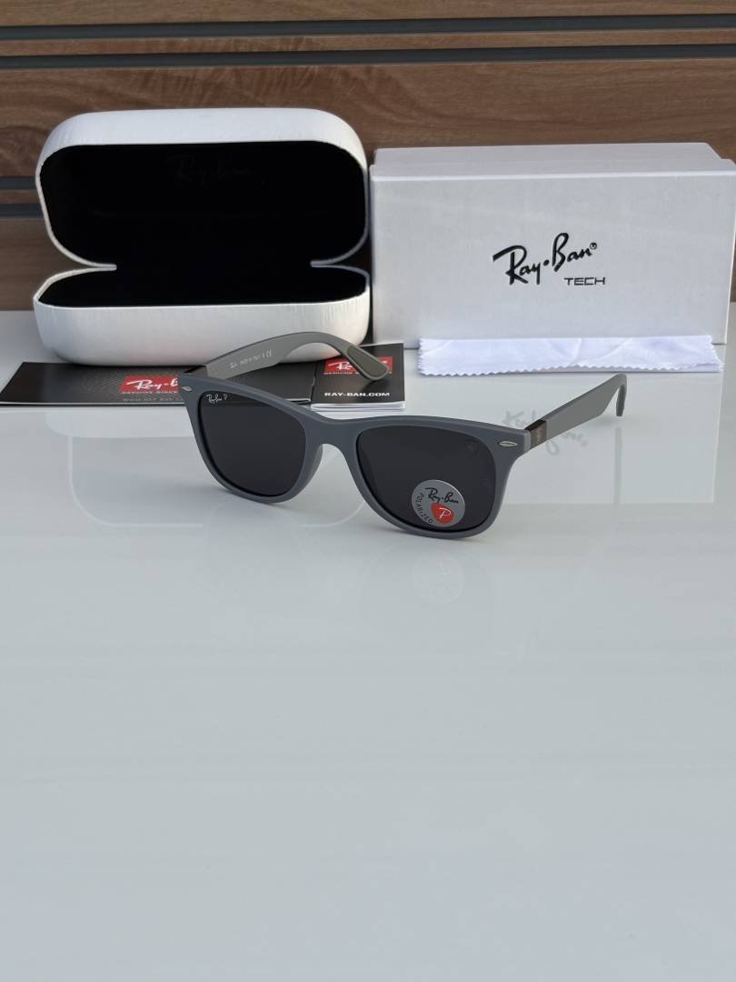 Rey ban 4195 gray black