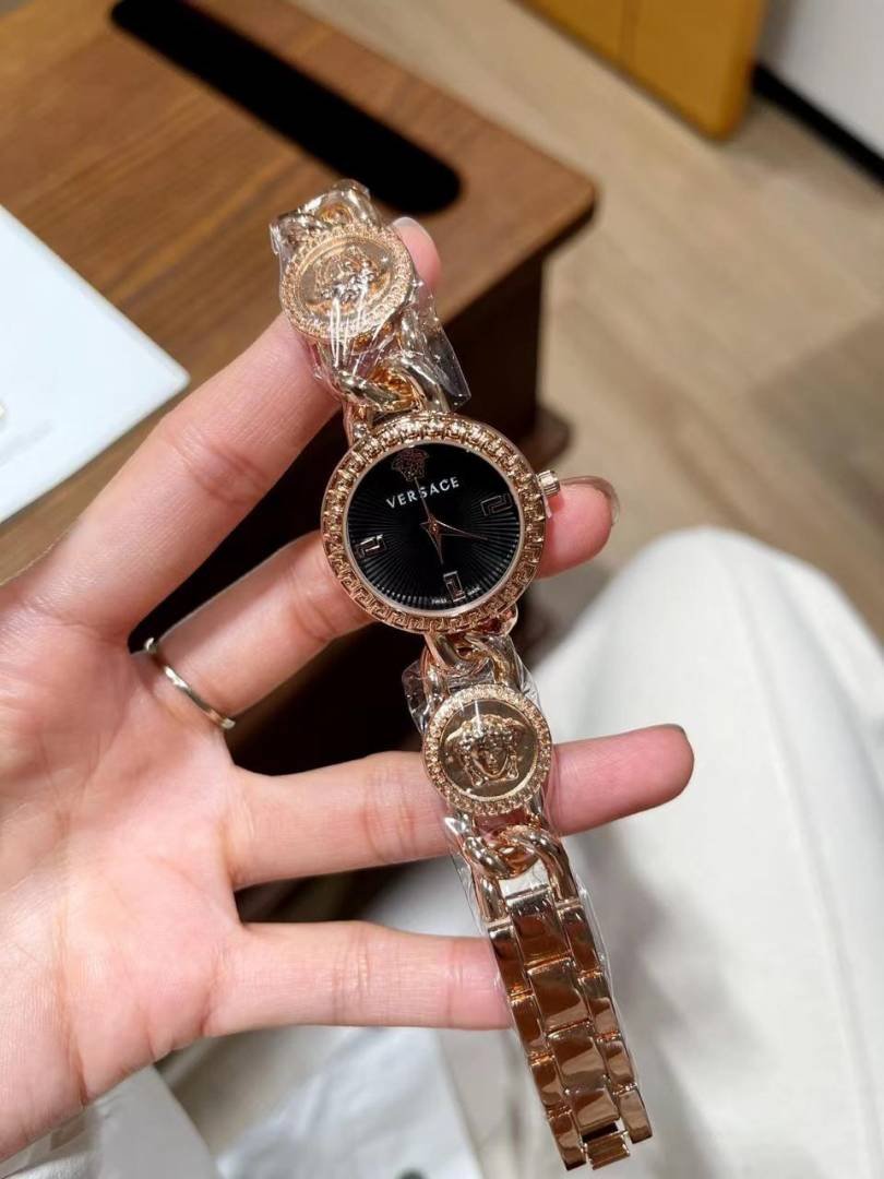 Versace Stud Icon - J1349 Main image