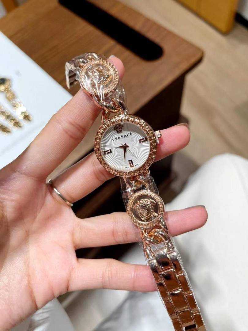 Versace Stud Icon - J1350 Main image