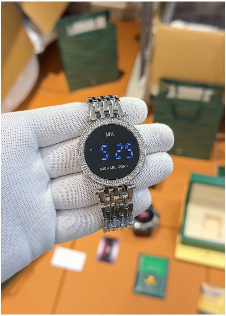 Micheal Kors Touch Fly Silver