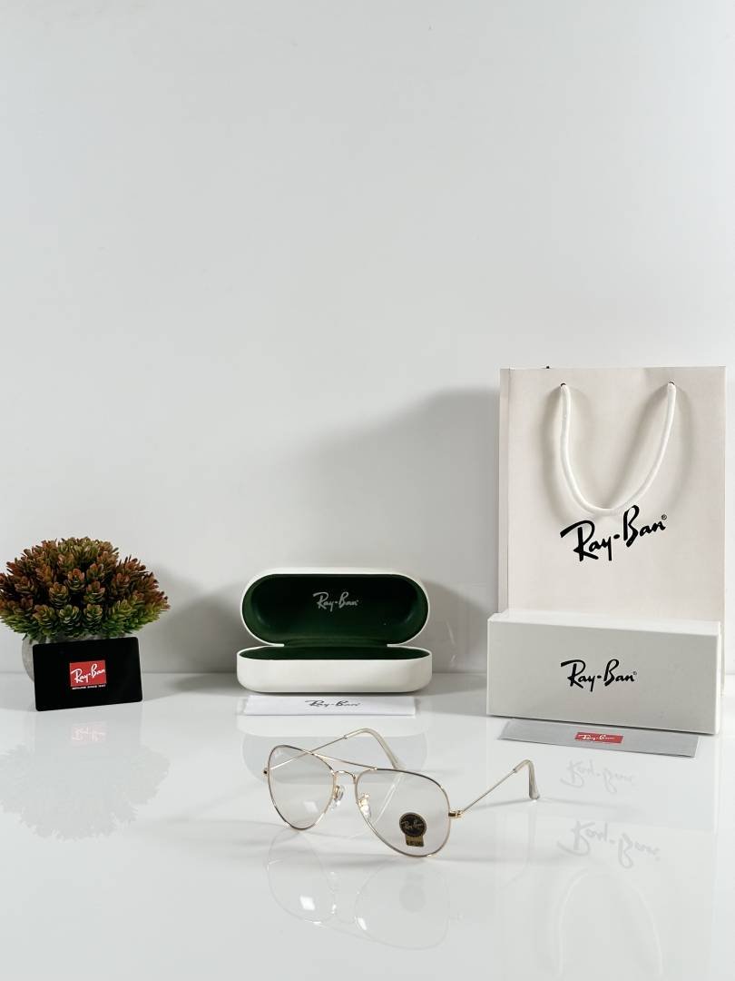 RB Aviator 3026 Gold Day Night Colour Changing
