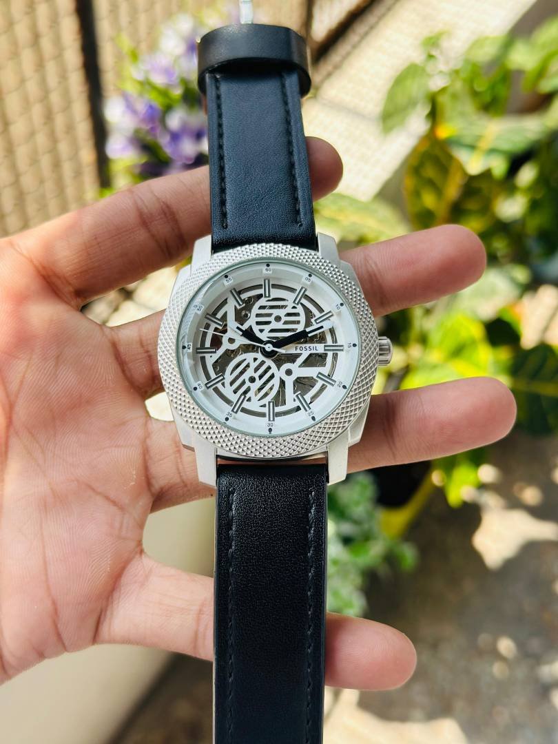 Fosil automatic
