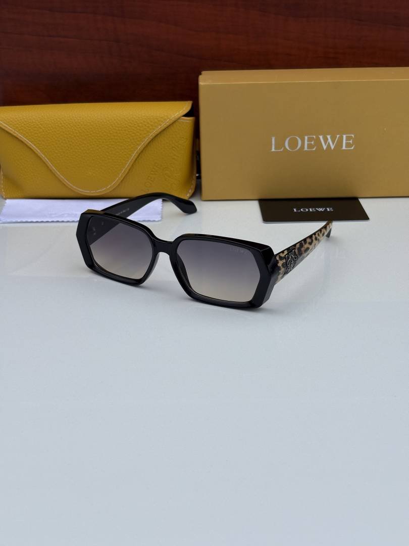 Loewe.2494 black shaded