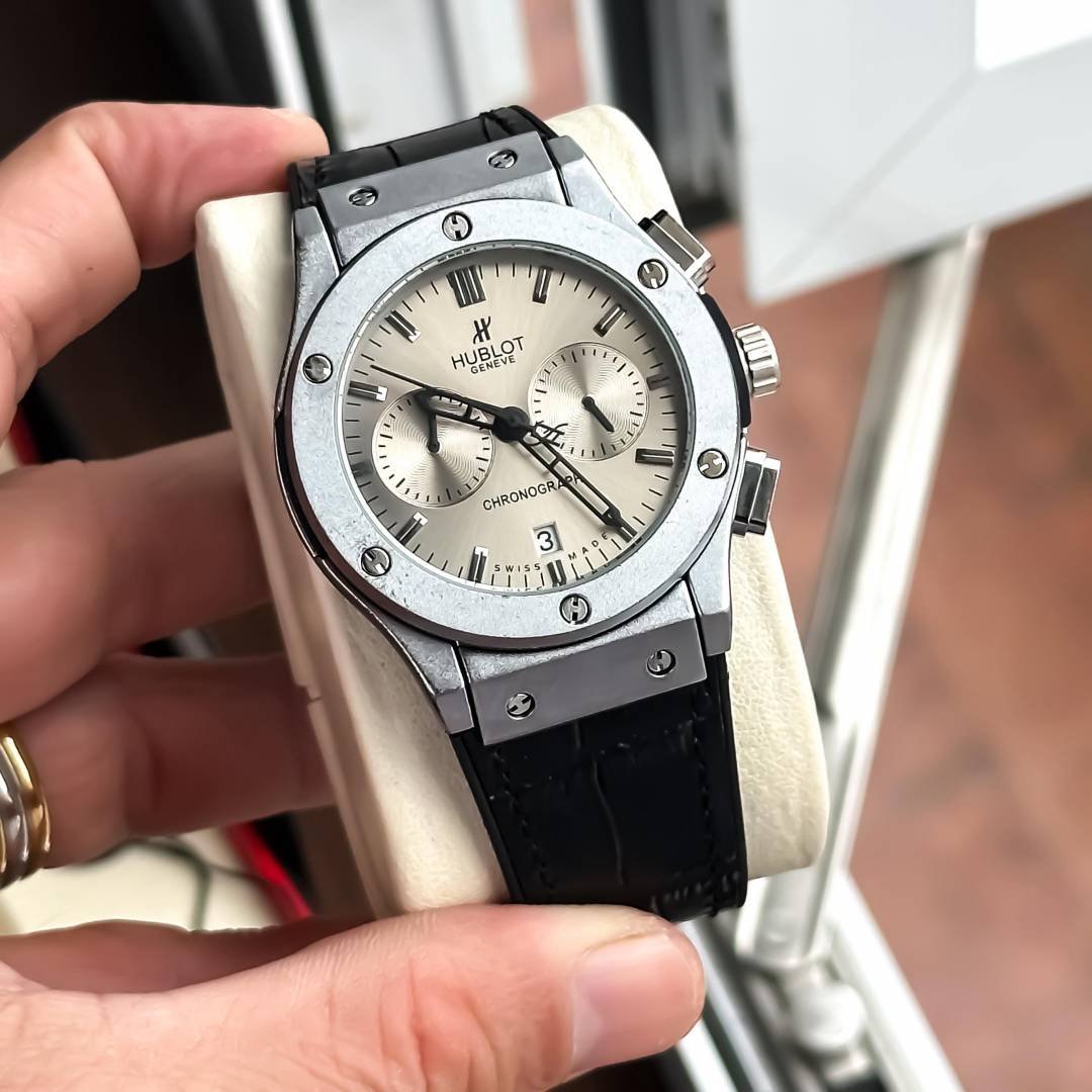 _Hublot_Chrono_Grey_Black_All_Working_3 Main image