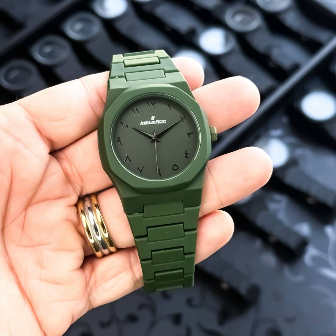 AUDEMAR PIGUET_GREEN Main image