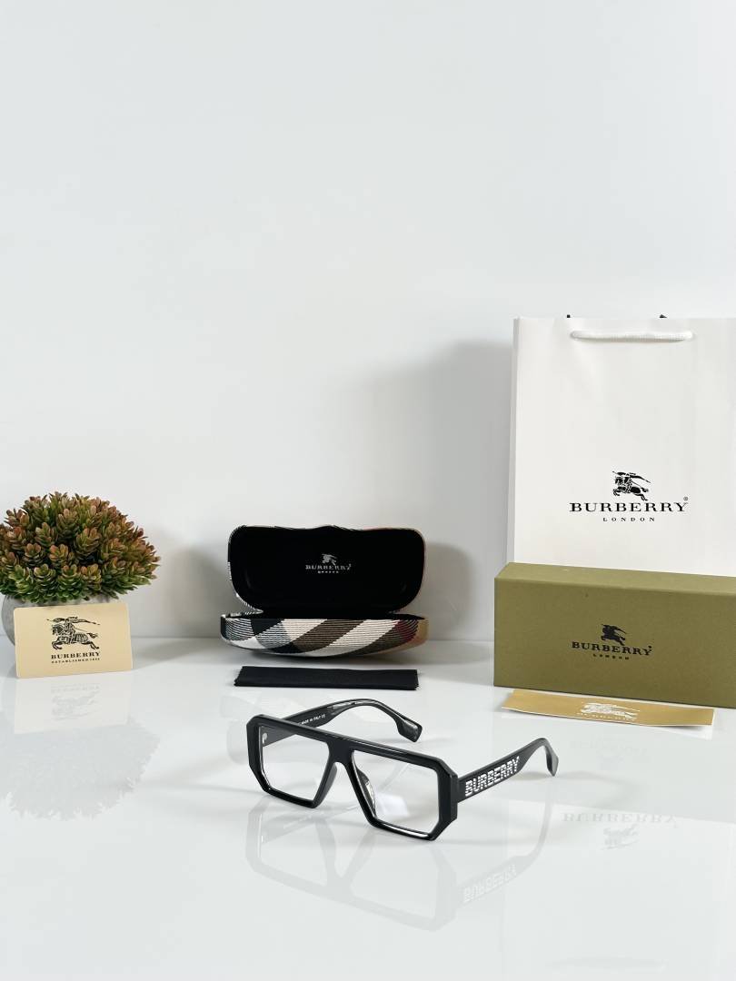 Burberr 4366 Black White Frame