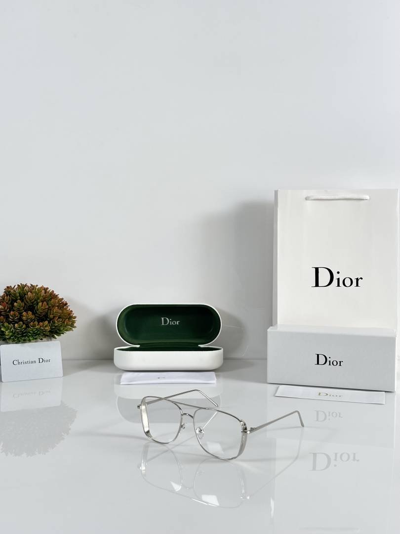 CD 8287 Silver Frame