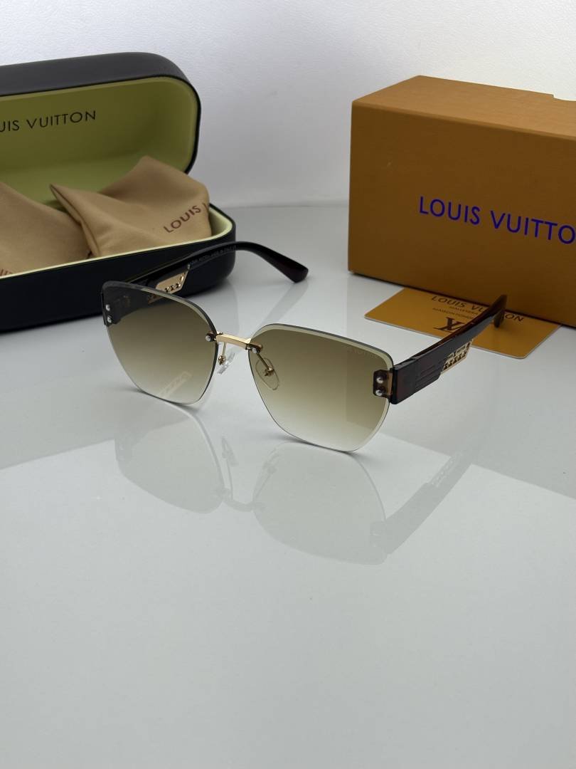 luois vuton 9130 golden brown