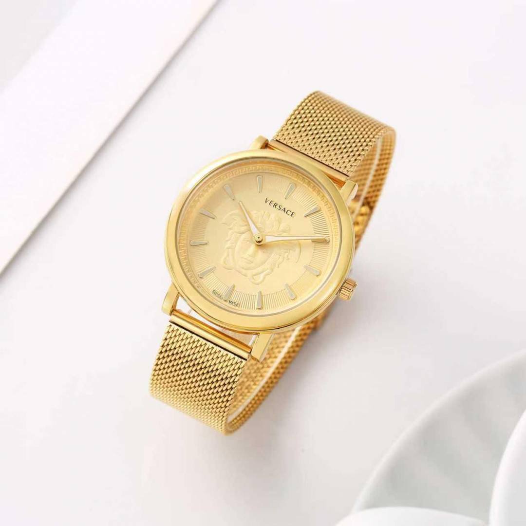 Versace V - Circle Main image