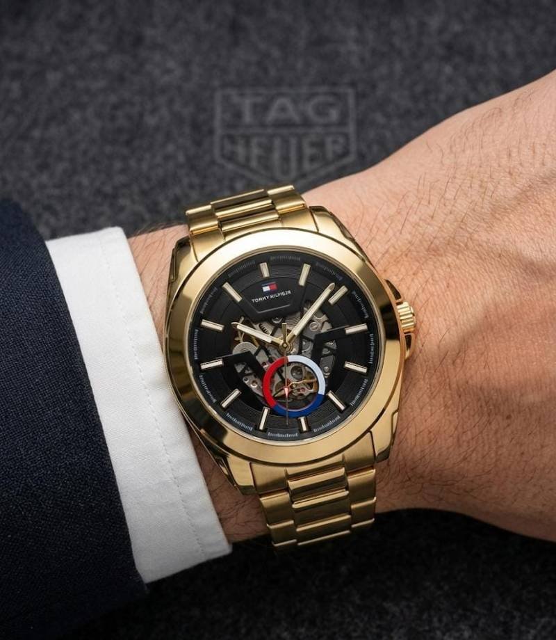 Tommy Hilfigar automatic skeleton