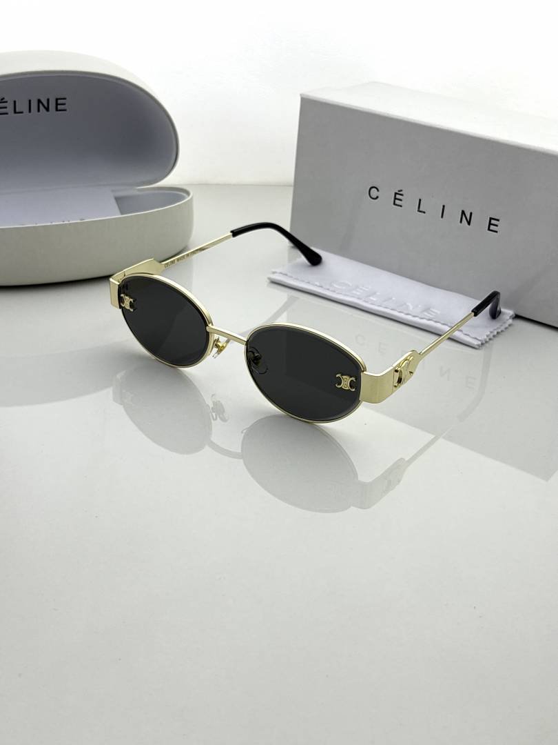 Celine.1572 Golden black