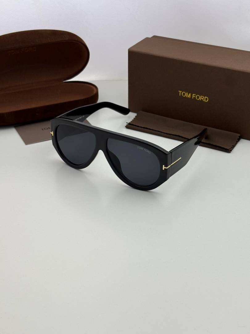 Tom for 9577 black black Main image