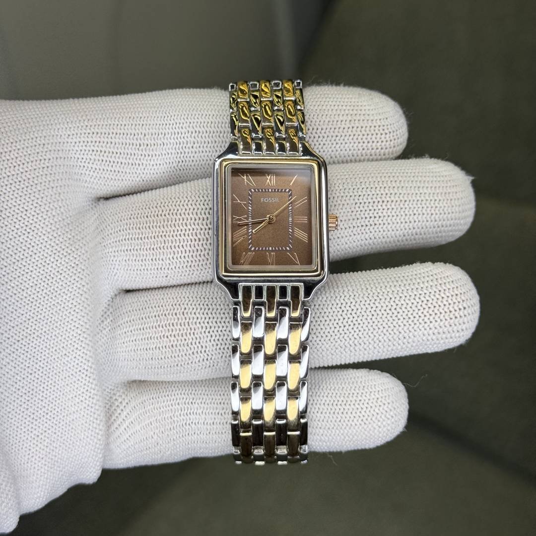 Fosil_Square_Twotone_Browndial_116 Main image