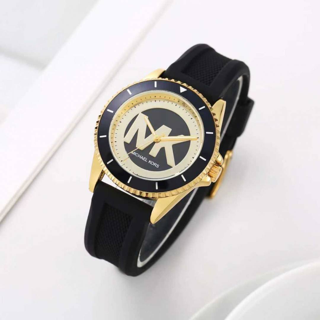 _Micheal_Kors_Black_Gold_Ladies_8 Main image