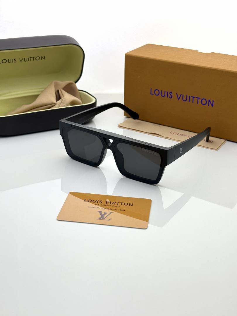 Loui Vuitton 98360 full black