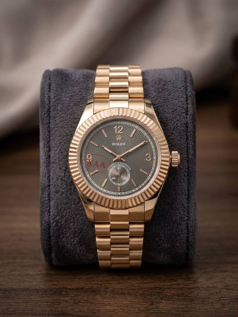 Rollex Oyster Perpetual Rose Gold Grey 225