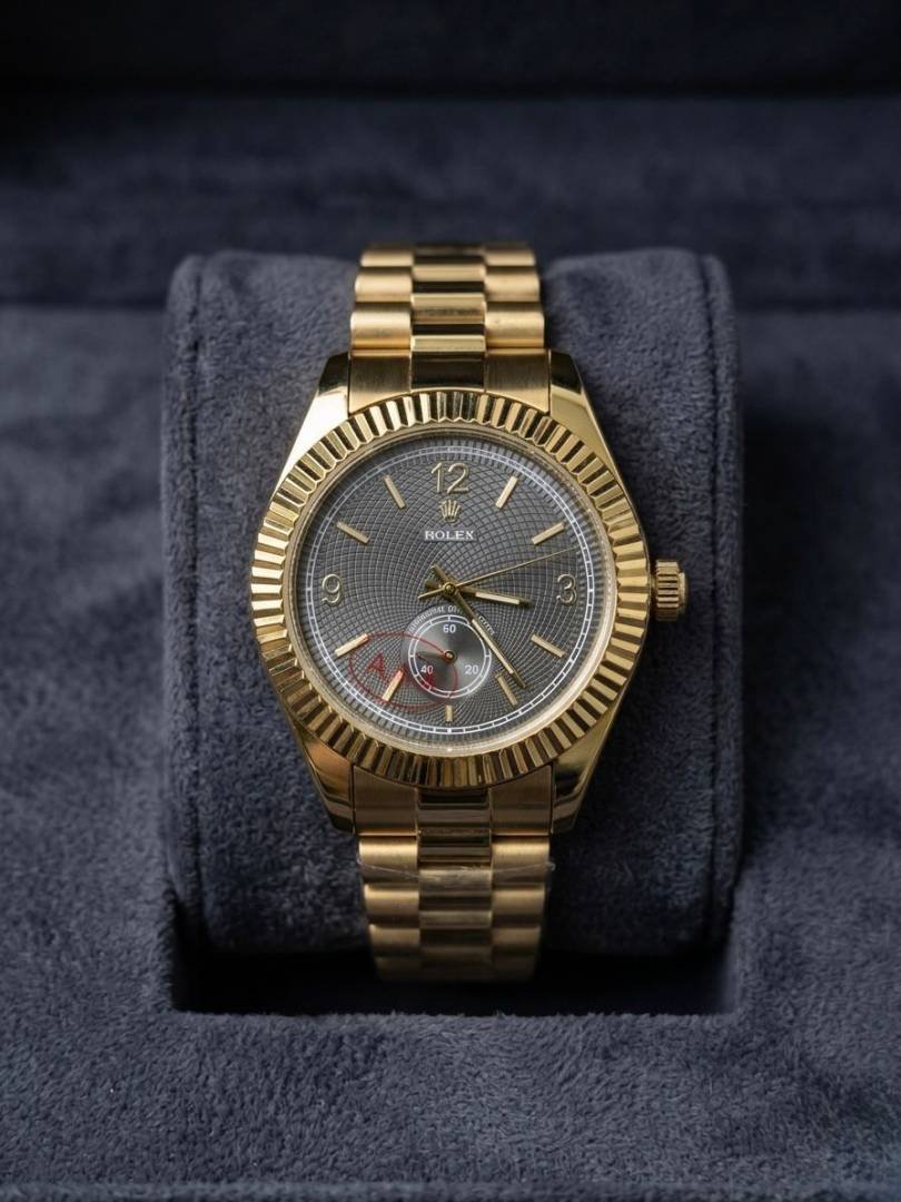 Rollex Oyster Perpetual Gold Grey 227