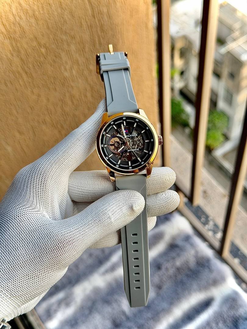 Tommy Hilfigar Premium Automatic Silicon Grey 239