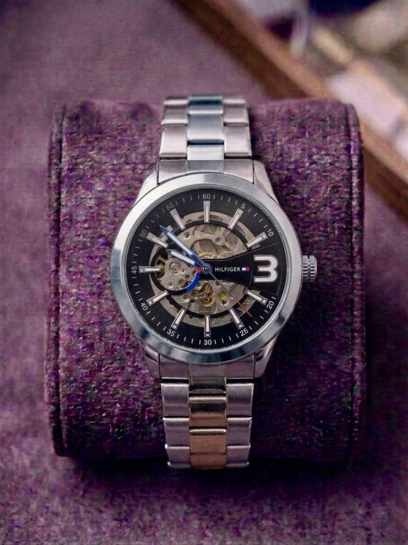 Tommy Hilfigar Automatic Skeleton Silver Black 300