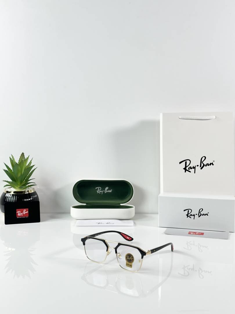 RB 04 Gold Black Frame