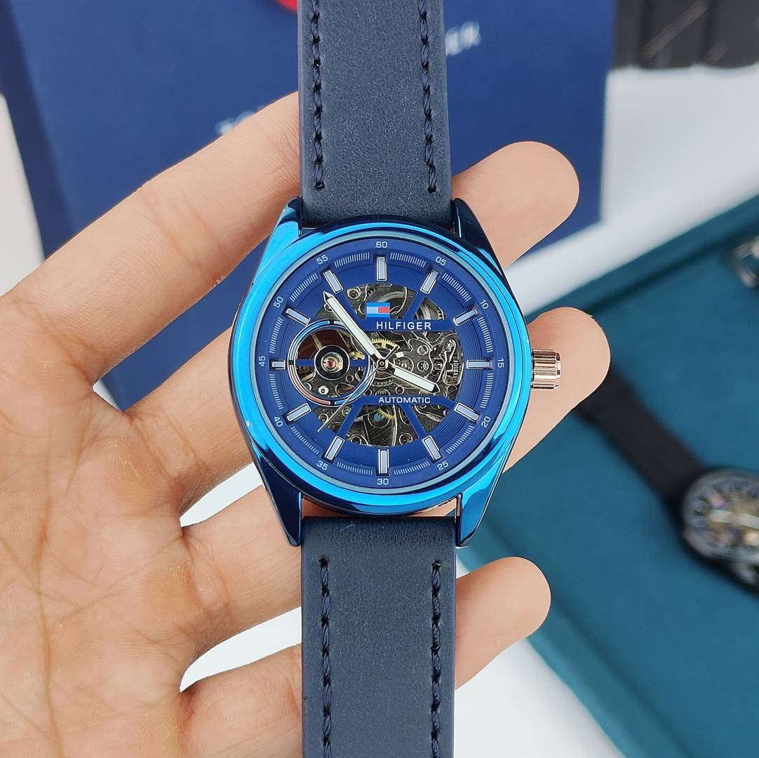 TOMMY HILFIGAR WATCH M-695