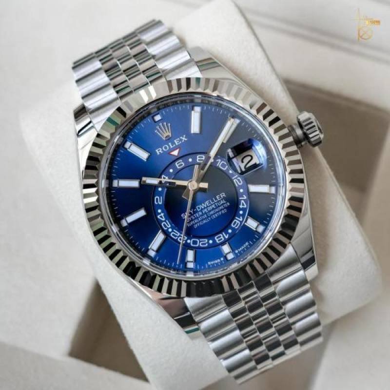 Role ex SKY DWELLER SWISS MOVEMENT WORKING LIKE AUTO 323