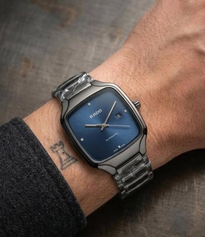 RAD- TRUE SQUARE SWIFT MOVEMENT BLACK BLUE