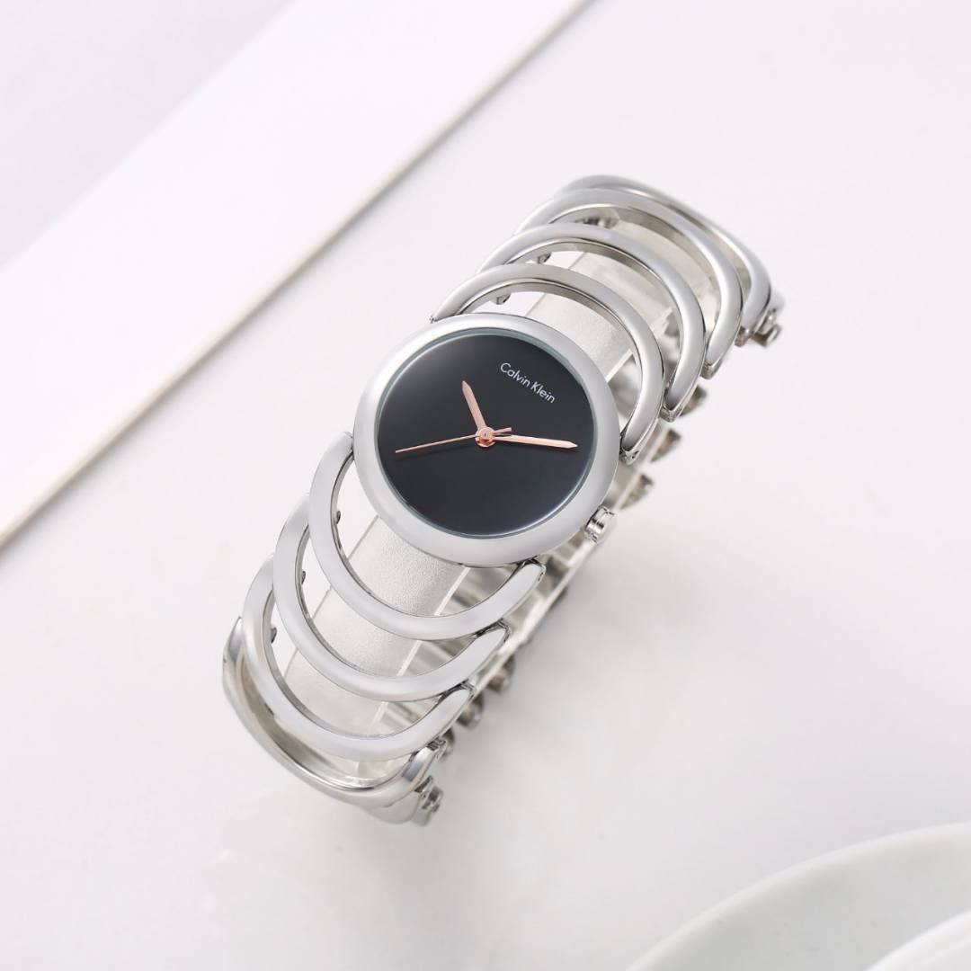 Calvin keli_Bangle