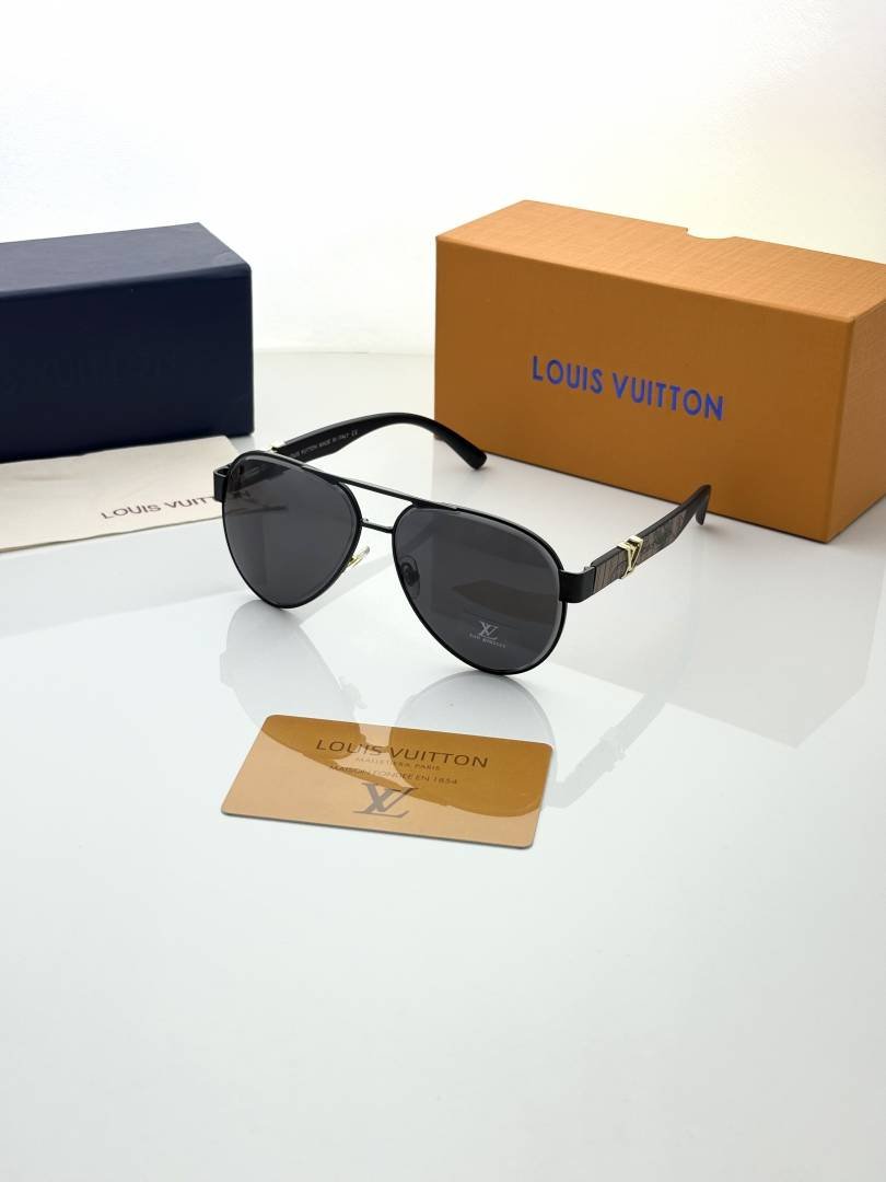 Loui Vuitton 24043  full black Main image