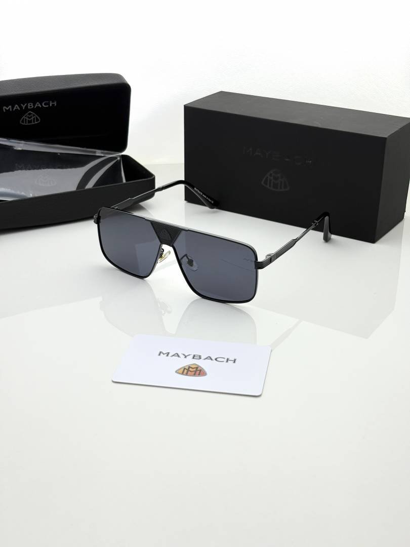 Maybach 39 full black Main image