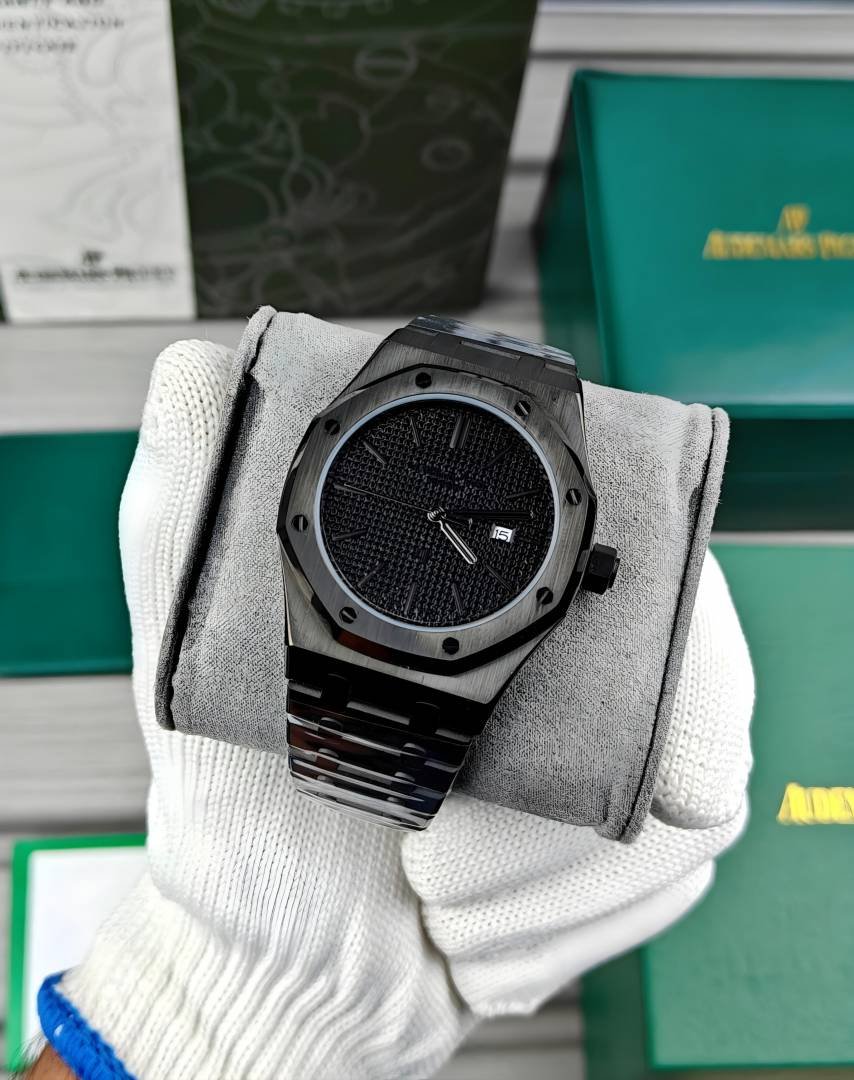 Audemars Pigue_et watch M-733 Main image