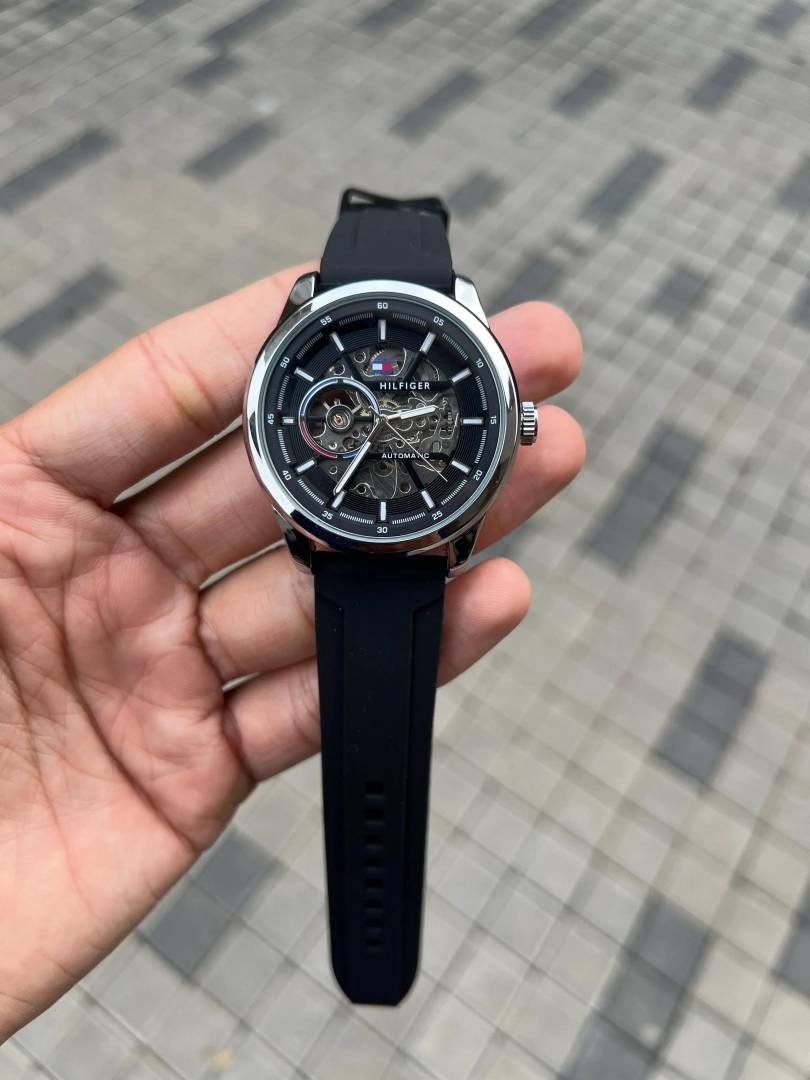Tommy_Hilfigar Automatic Watch Main image