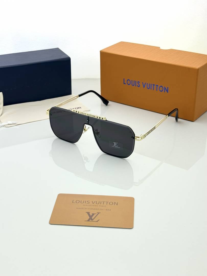 Loui Vuitton 24027 golden black Main image