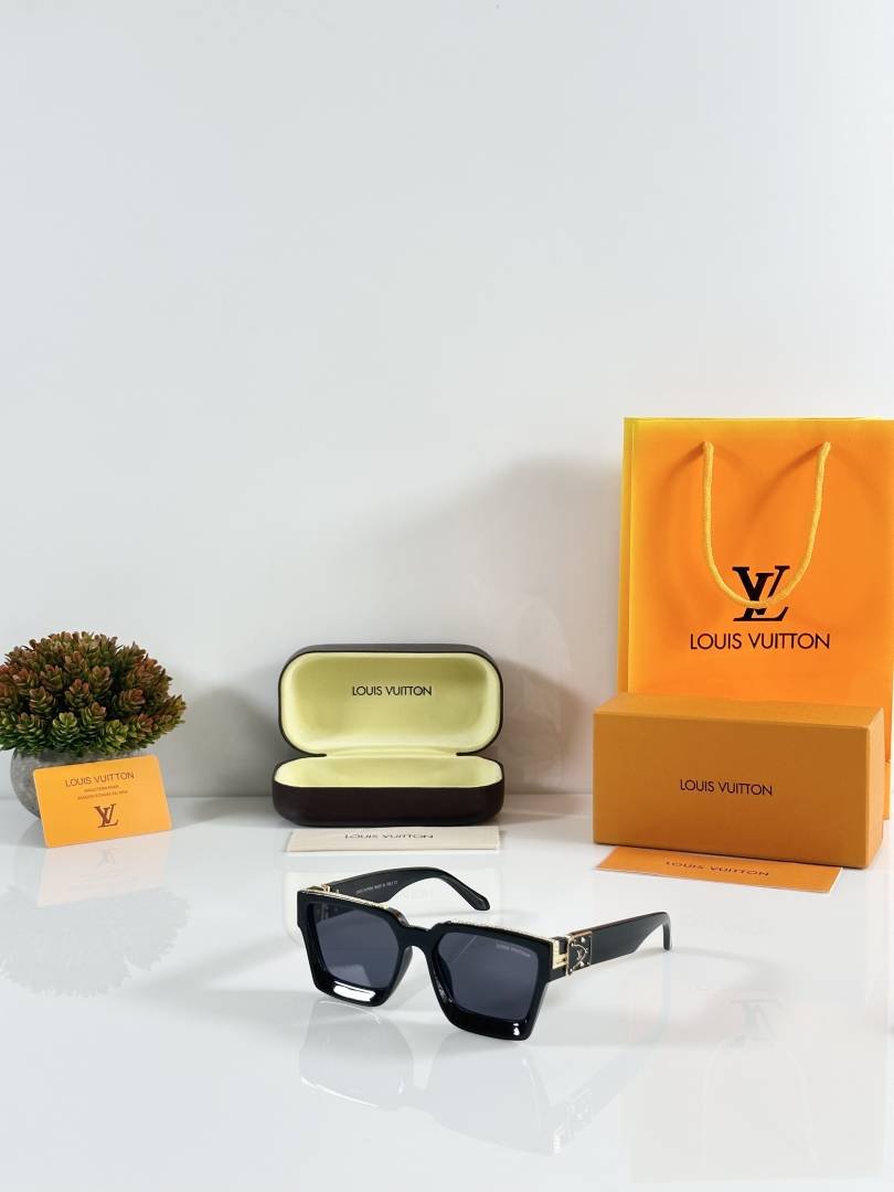 Loui Vuitton 96006 Gold Black Main image