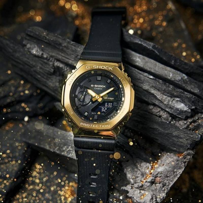 Casio g shock gm2100 black gold Main image