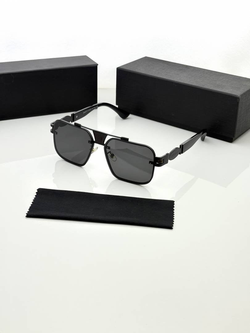 Bugatti 25028 black