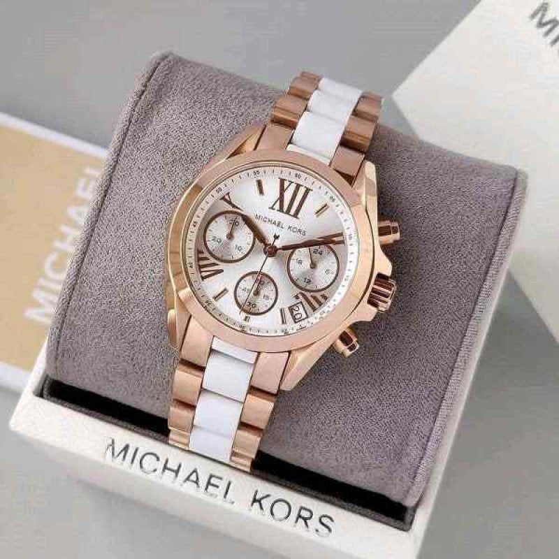 Michaae_l Kors Bradshaw