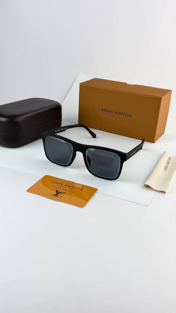 Loui_vuitton_black _2907 Main image