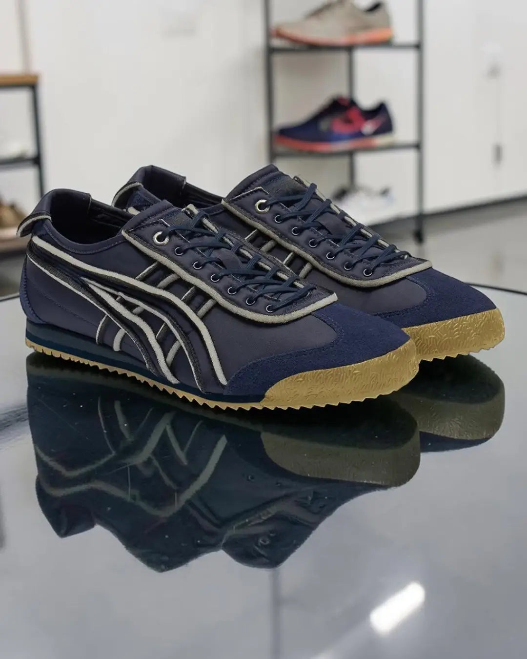 Onitsuka Tiger Mexico 66 SD PEACOAT 7A Premium Mens Sneakers D-2104 Main image