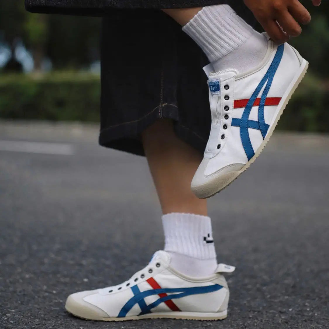 Onitsuka Tiger Mexico 66 Slip-On White  Blue  Red  7A Premium Ladies Sneakers D-1874 Secondary image