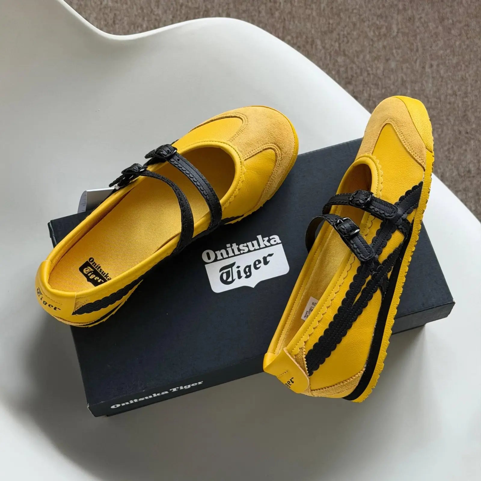 Onitsuka Tiger Mexico 66 TGRS Yellow Black 7A Premium Ladies Sneakers D-2093