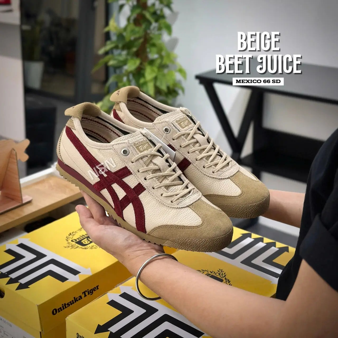 Onitsuka Tiger Mexico 66 SD Beige Beet Juice 7A Premium Ladies Sneakers D-2087 Main image