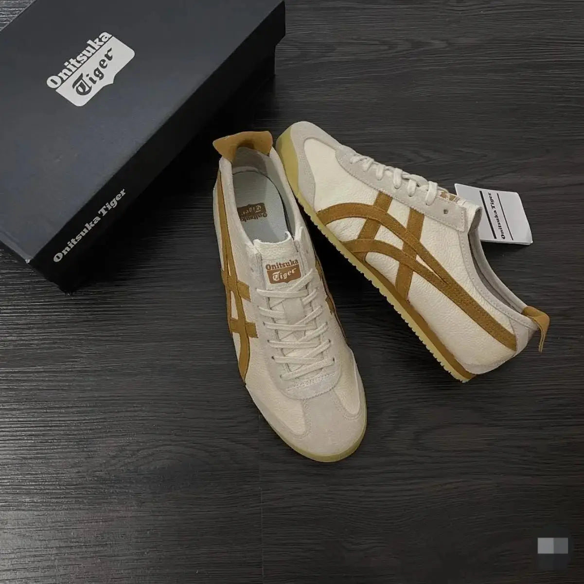 Onitsuka Tiger Mexico 66 Vintage White Brown Girls D-1886 Secondary image