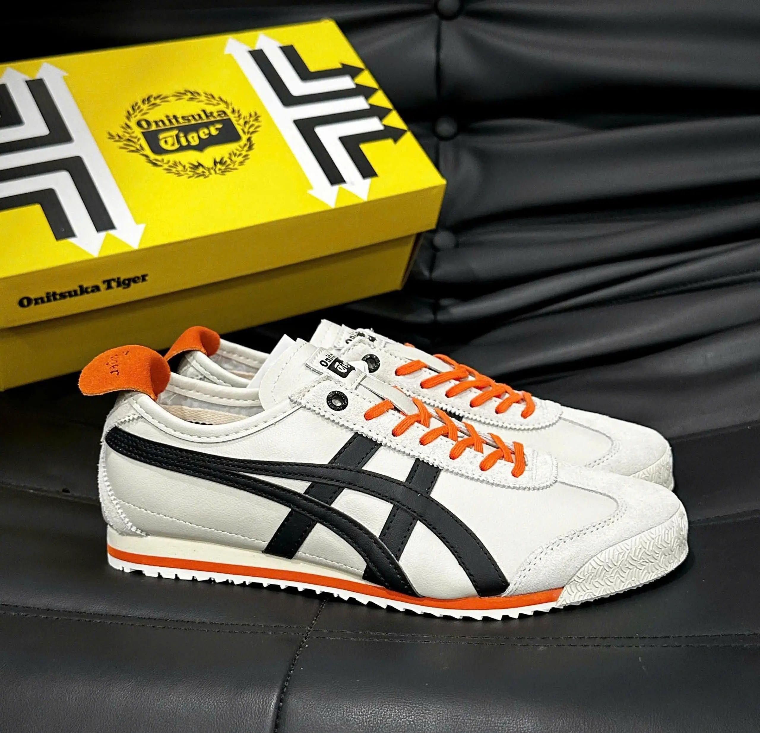 Onitsuka Tiger Mexico 66 SD CREAM BLACK ORANGE Main image